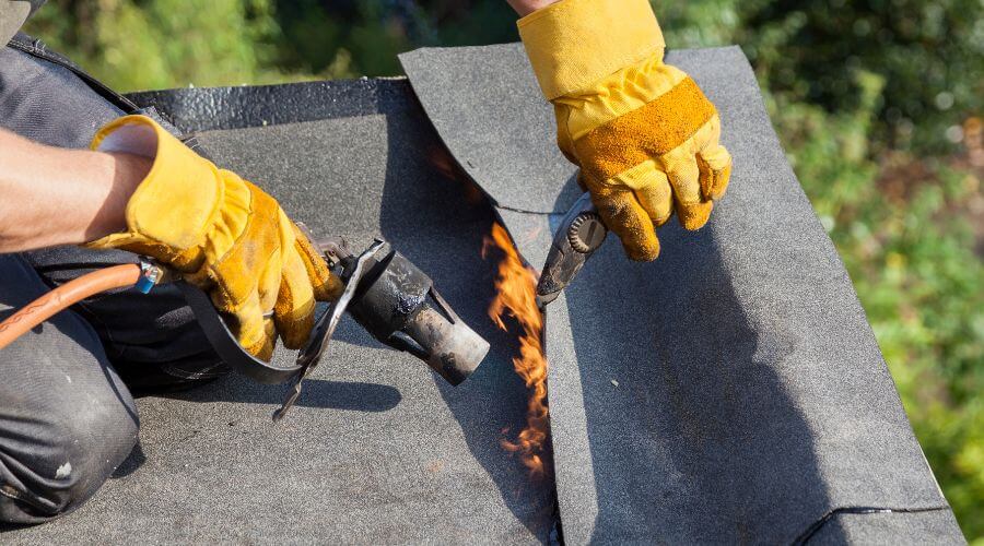 Professional flood damage restoration services in Kingsville, OH